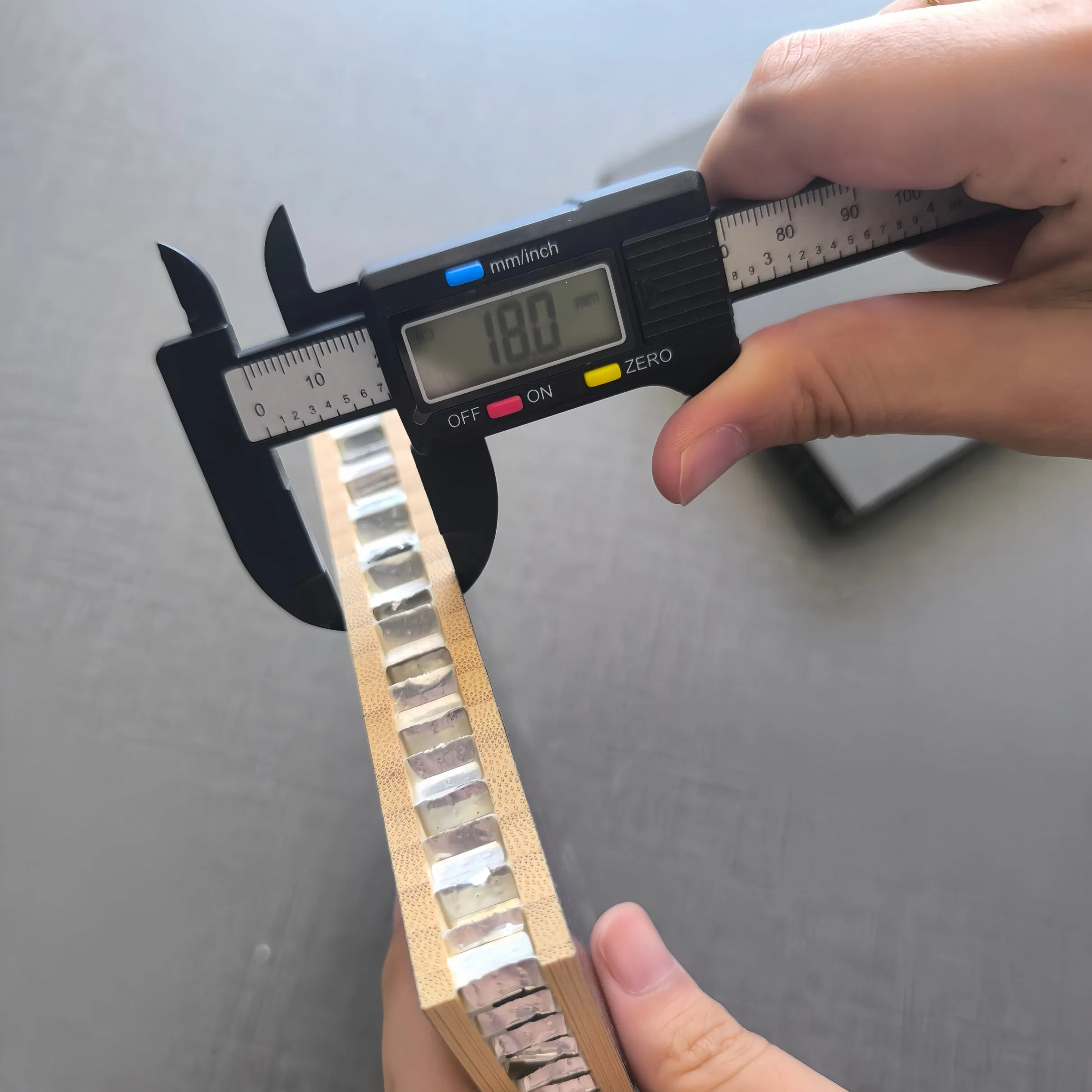 Spc Glass Fiber Composite Aluminum Honeycomb Core Board