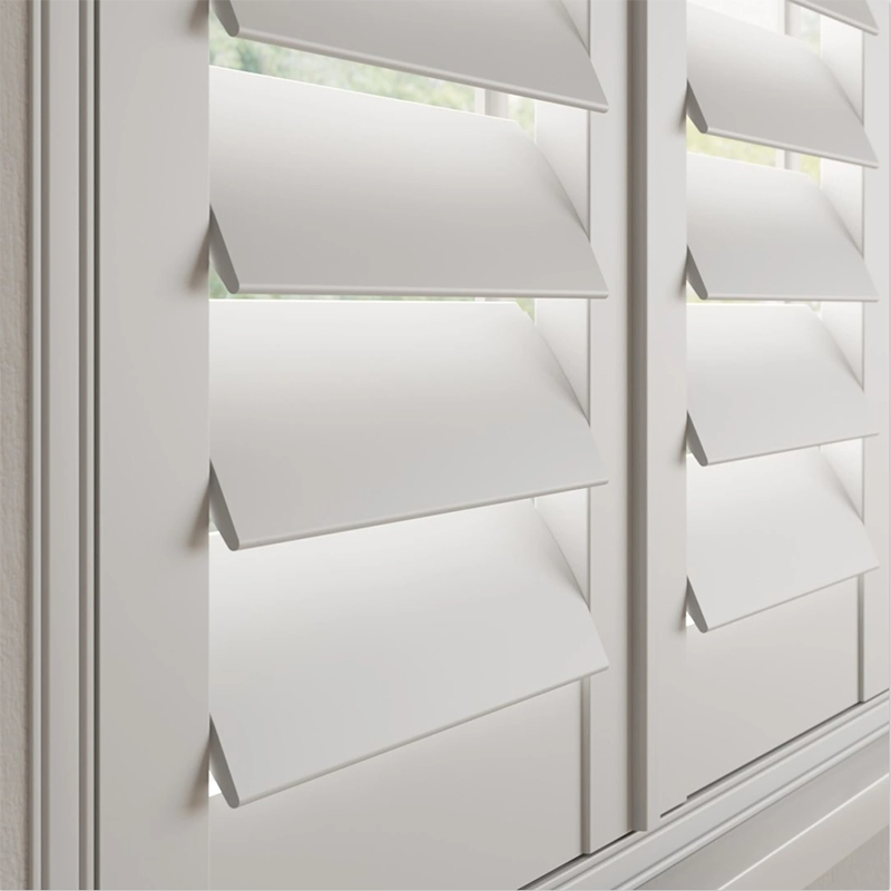 Elegant White Wood 89mm Louvered Plantation Shutters for Homes