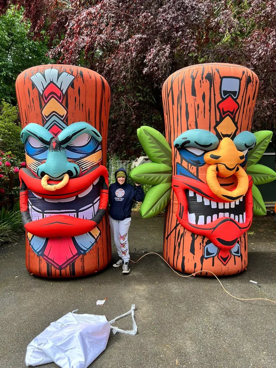 Boyi Inflatable Tiki Totem Poles Stump Decor for Beach Party/Tropical Event