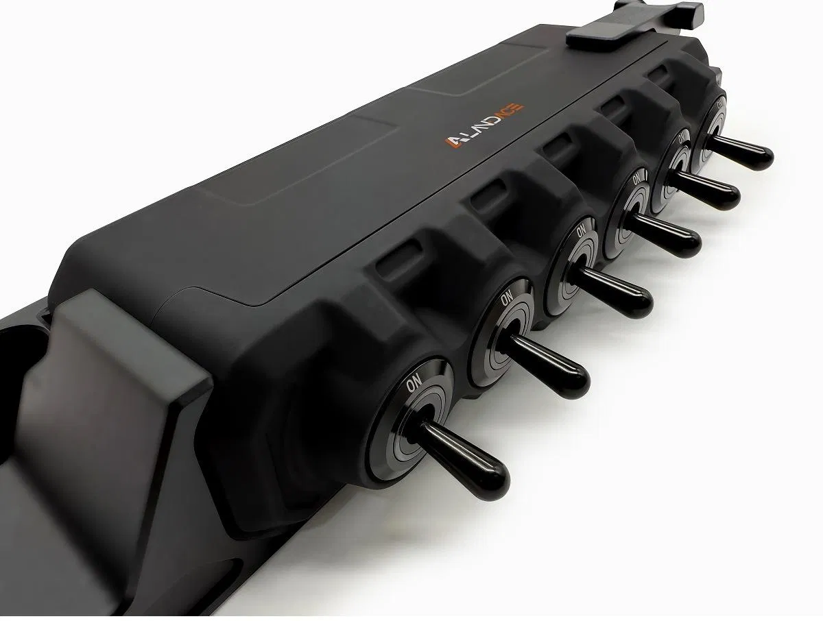 Беспроводной выключатель на 6 каналов для авто