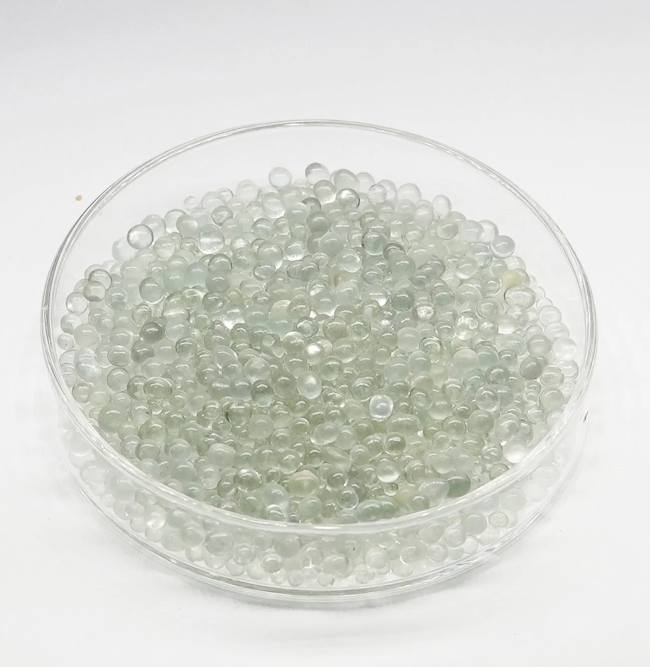 Стеклянные шарики для шлифовки, пескоструя и дорожной разметки