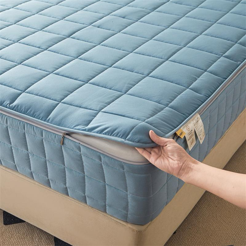 Easy-Care 6-Side Boxspring Mattress Encasement Protector with Zipper Surrounded
