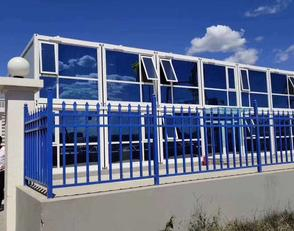 Cusotm Prefabricated Container House Prefab Shop School Mining Camping Gym Apartment Farmhouse Dormitory Bar Guard Office Restaurant Construction Building Home
