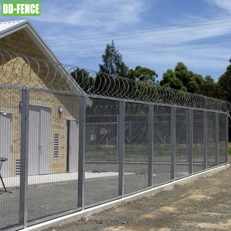 Factory Price High Security Razor Barbed Wire Anti Climb Airport Fence Anti-Theft Guardrail Fencing Netting with CE Certificate