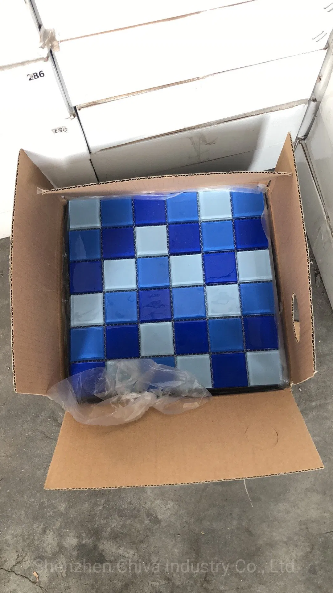 Мозаичная плитка для бассейна, стеклянная, 48/50 мм