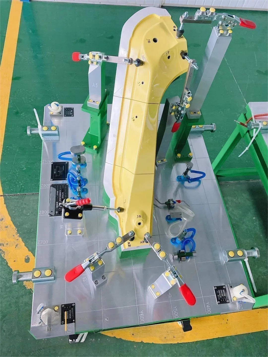 Dq-Tool Rigid Tooling Foam Board Designed for Imitation Model of Sand Polyurethane CNC Tooling Board Machinable for Car Interior Gages Checking Fixture Rapid