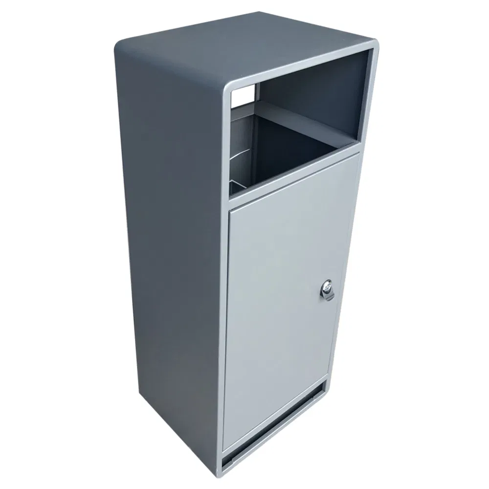 Декоративная уличная урна с коваными узорами для сада