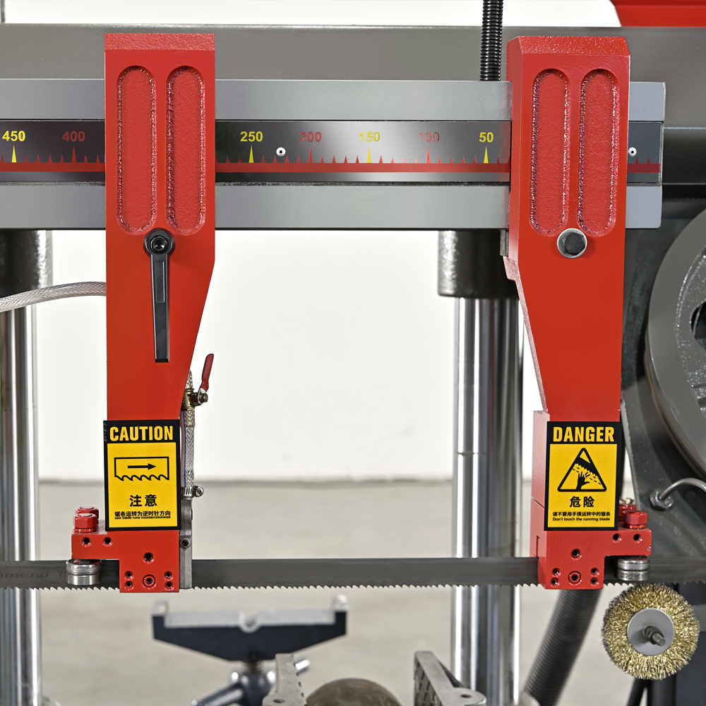 Ленточнопильный станок по металлу горизонтальный универсальный