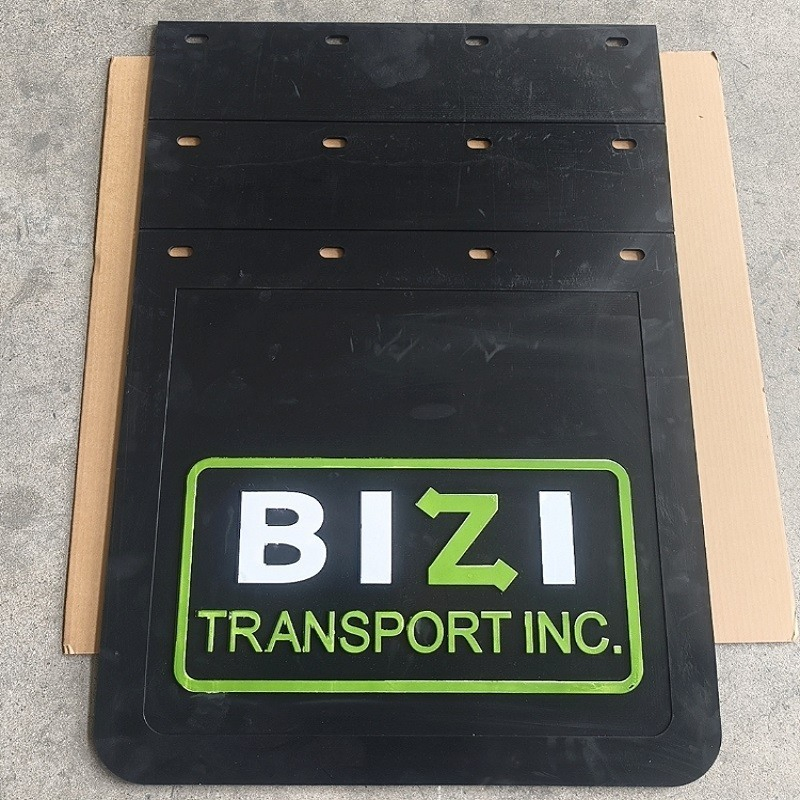 Резиновый брызговик для грузовика с логотипом