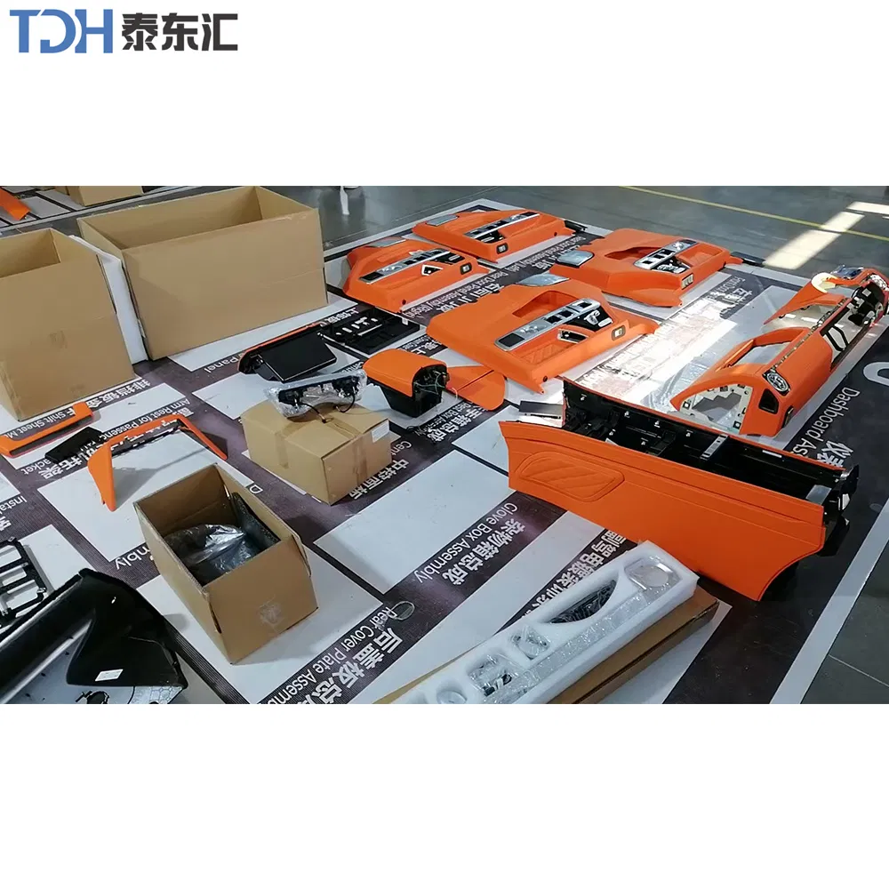 Комплект обновления интерьера Mercedes-Benz G-Class (W463) 2002-2018 в стиле G63 2024