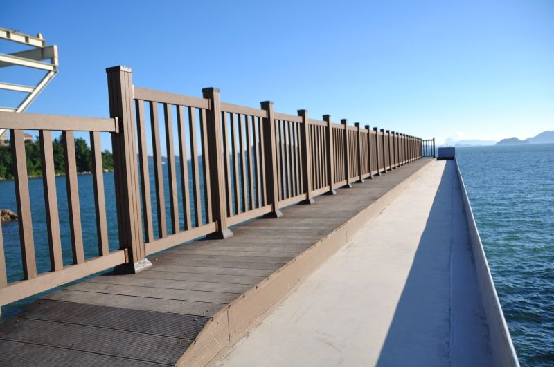Wood Plastic Composite/ WPC Railing /Handrailing H90-90