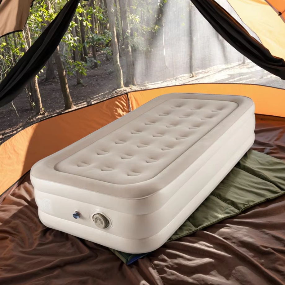 Матрас надувной двуспальный с электронасосом для дома и отдыха