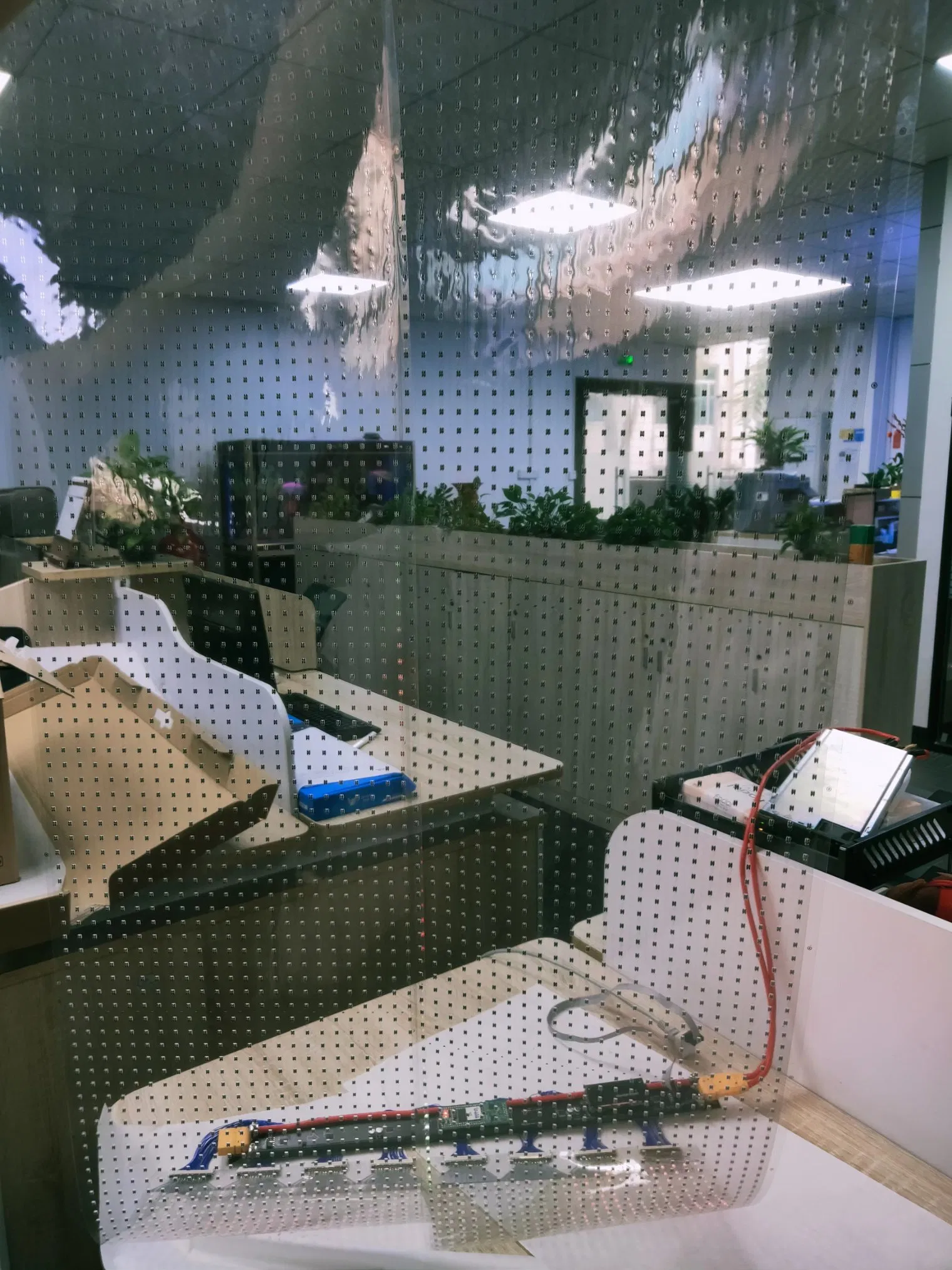 Indoor Flexible Transparent P10 P8 P6 P4 Adhesive Transparent LED Film Screen