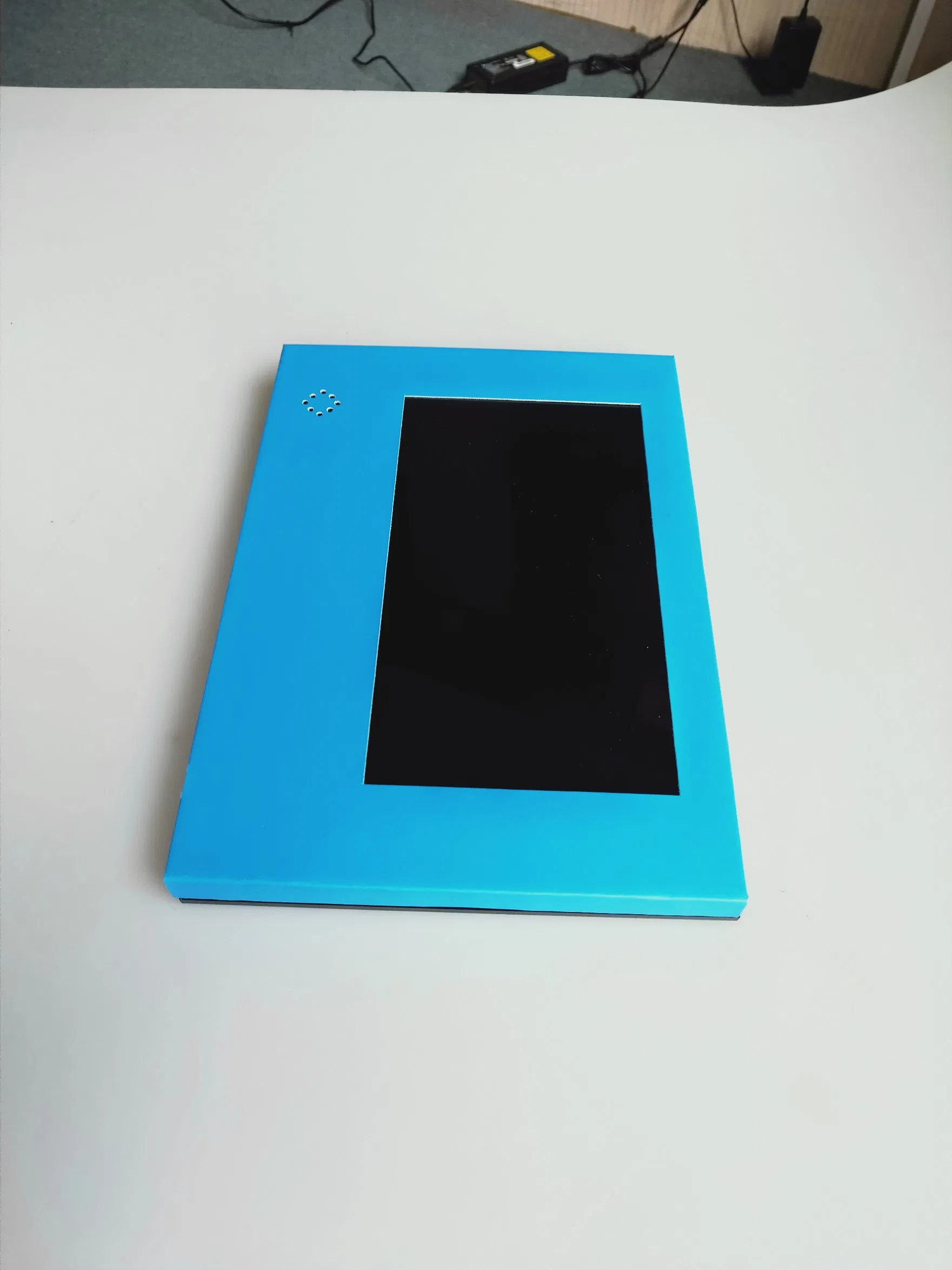 7inch Video Screen for Card Board Display and Display Shelf