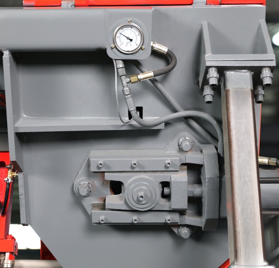 Ленточная пила по металлу ручная стандартная CE