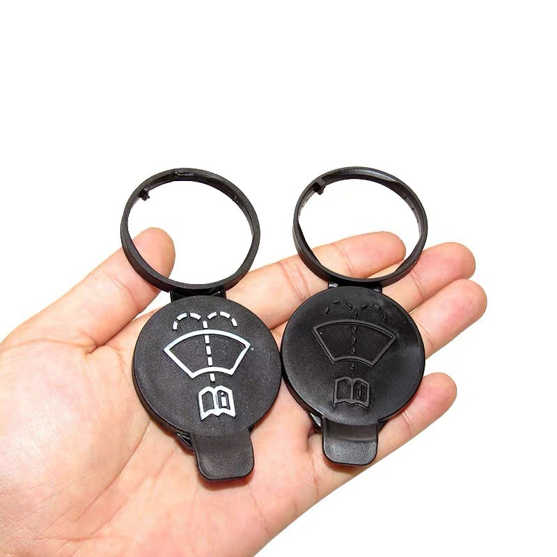 Крышка бачка омывателя лобового стекла MR597536