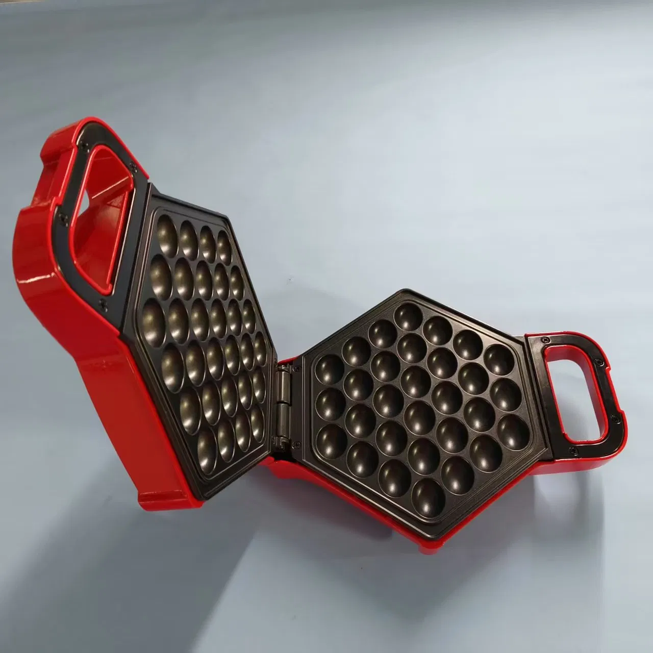 Innovative Hexagon Egg Waffle Maker for Family Fun Cooking