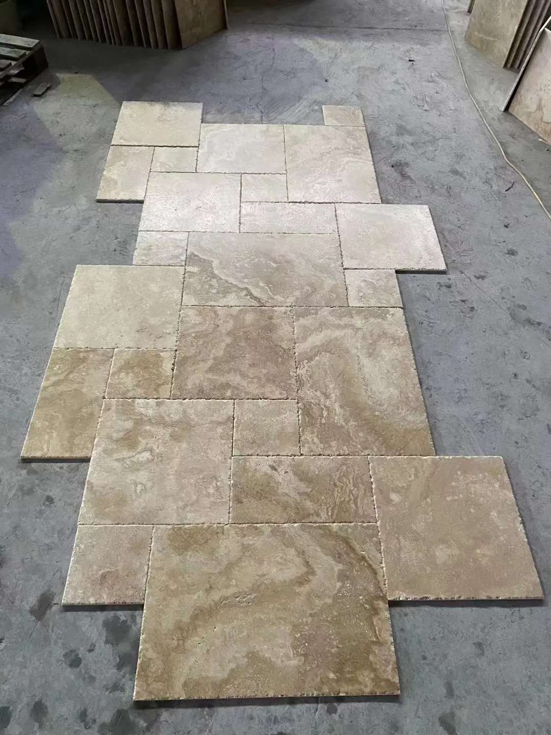 French Pattern Coffee Travertine Tile for Outdoor Pavers for Kitchen/Bathroom/Living Room/Swimming Pool/ Floor Tile