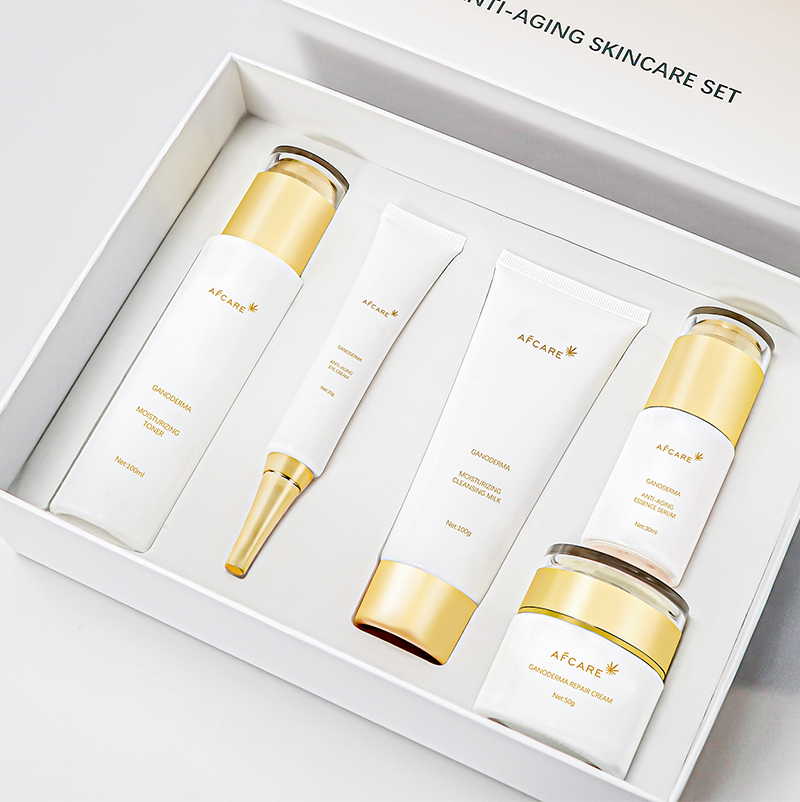 Best Selling Moisturizing Private Label Brightening Face Care Whitening Anti-Aging Skincare Set