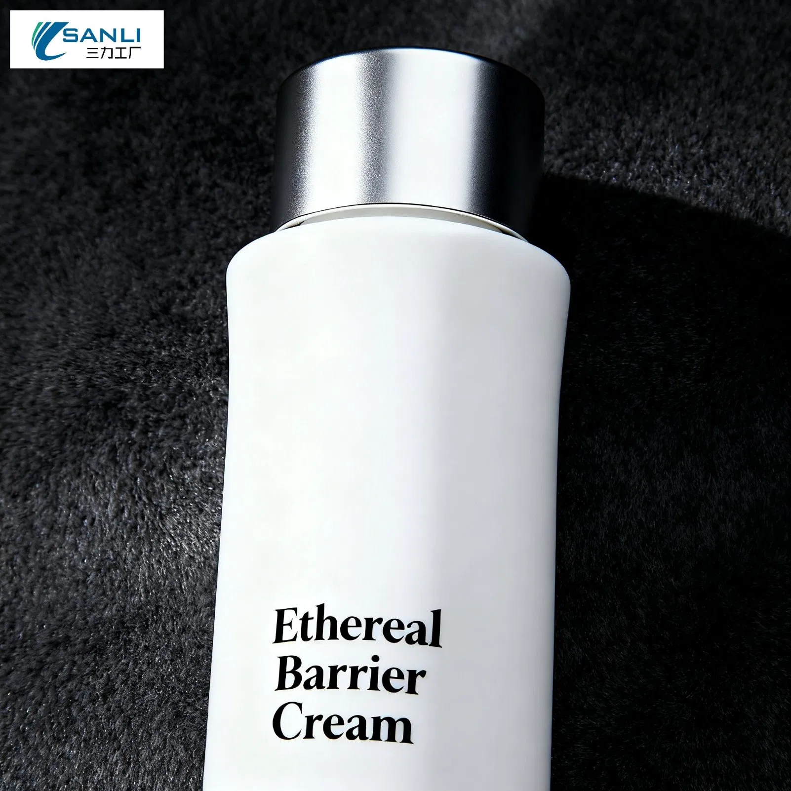 Luxury Brightening and Protective Face Cream with Tetrahydro Methyl Pyrimidine Carboxylic Acid for Pollution Shield and Skin Recovery