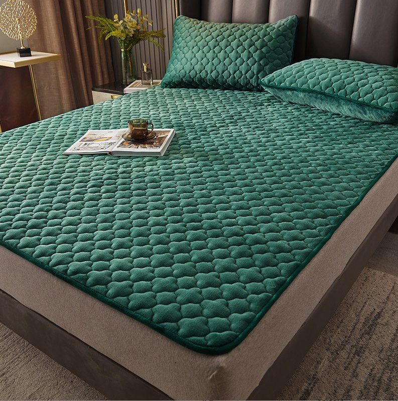 Milk Cashmere Cotton Mattress Protective Pad Solid Color Simple Thickened Plush Warm Thin Mattress Protect