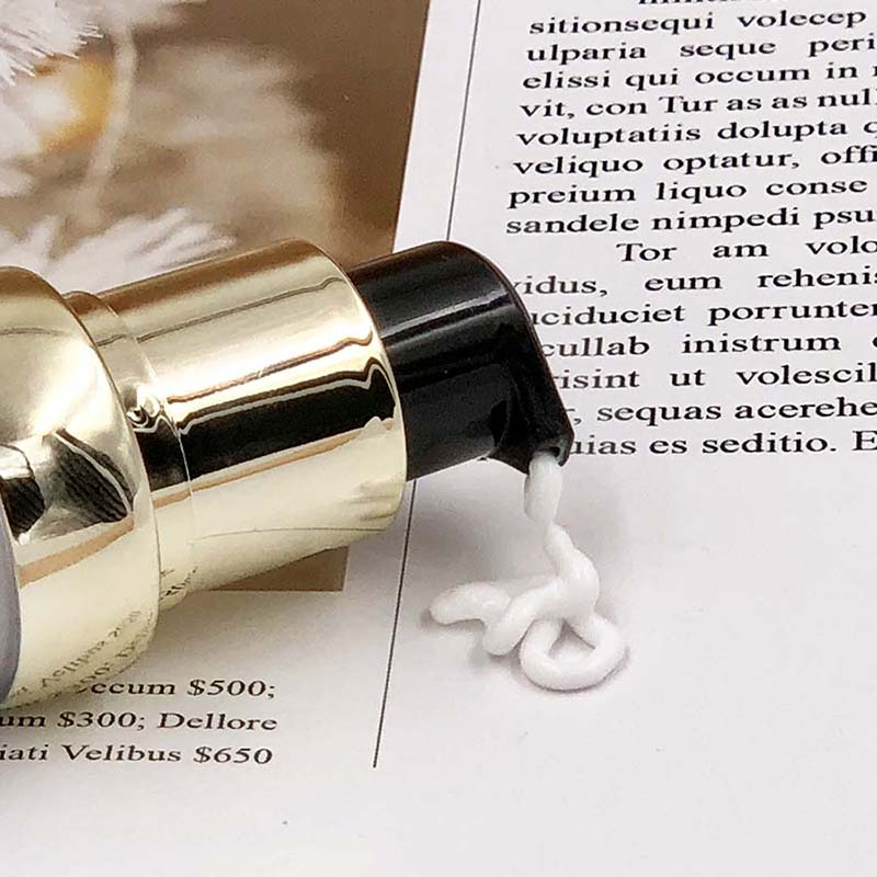 Dsm Hydarating Pearl Make-up Foundation Primer Makeup Base