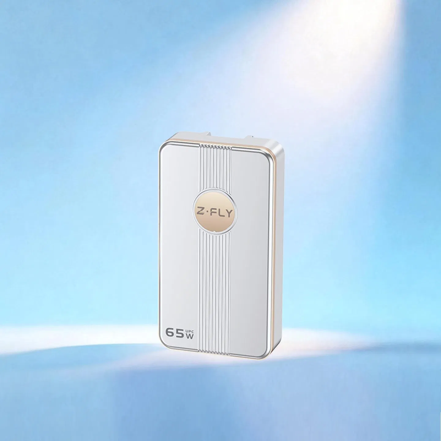 Ультратонкий GaN Power Bank 65W с розеткой, 5000 мАч