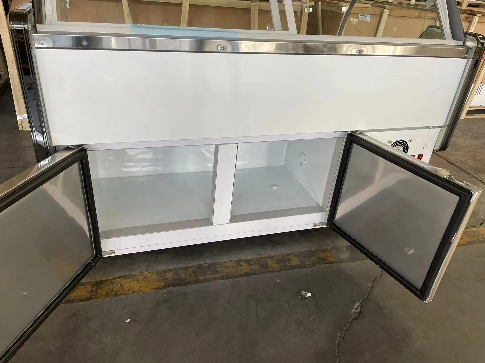 2.5m Chest Showcase Chiller for Food Fresh