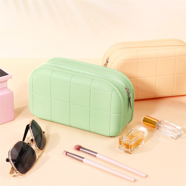 Portable Cosmetic Makeup Brush Storage Bag Makeup Tools Silicone Storage Bag Box Organizer