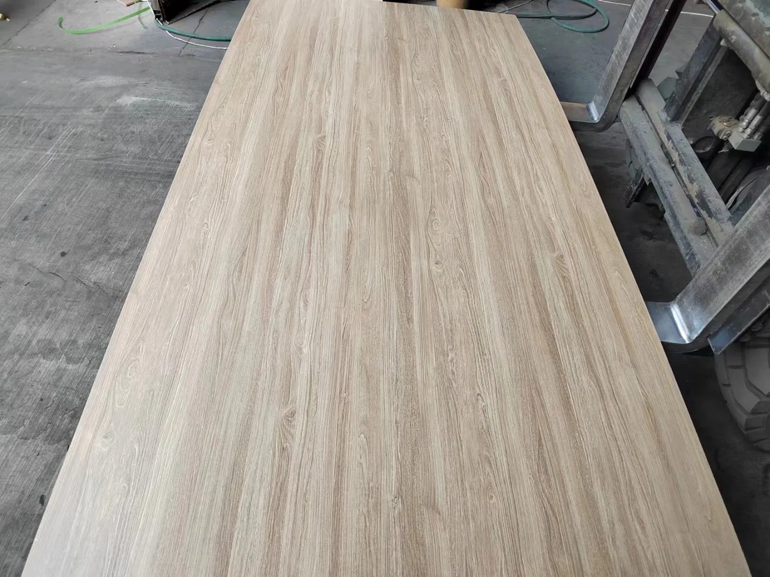 Manufacturer Moisture-Resistant E0 Glue Furniture MDF MFC Melamine Particle Board