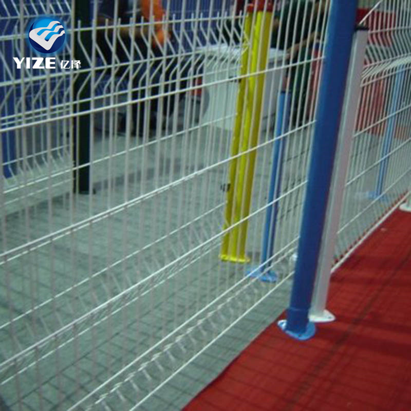 Factory Produce Welded Wire Mesh Fence with Triangle Bends