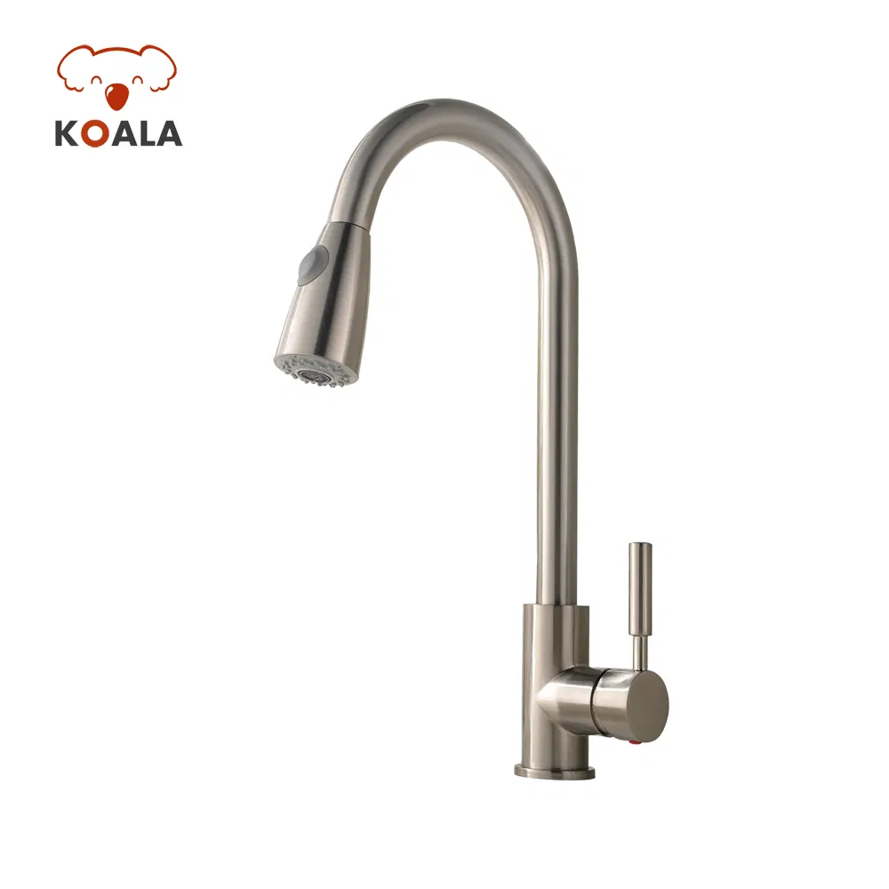 Elegant Long Gooseneck Kitchen Tap with Pull-out Sprayer