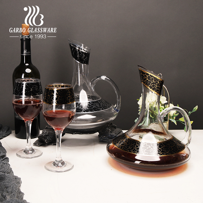 Stock 7PCS Glass Decanter Set Gold Decal Printing 1500ml Red Wine Glass Decanter with Glass Goblets Wine Glasses