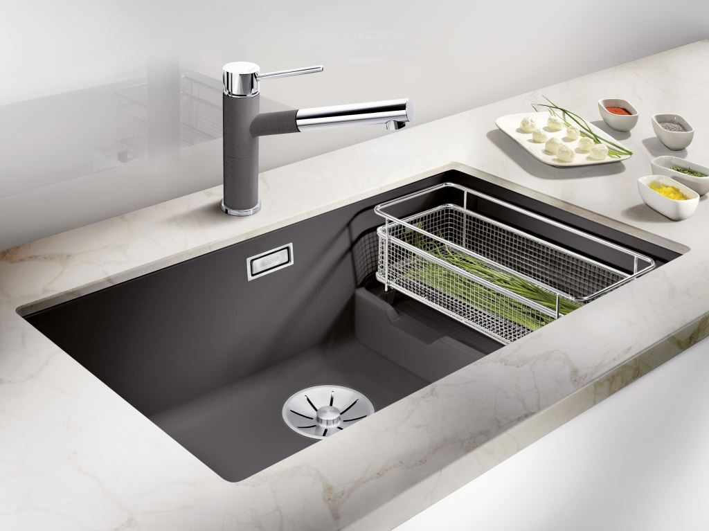 Sink Colander Strainers Sink Basket Stainless Steel Strainer Stainless Steel Sink Colander with Rubber Grip for Strain, Drain Dishes, Fruits, Vegetables,