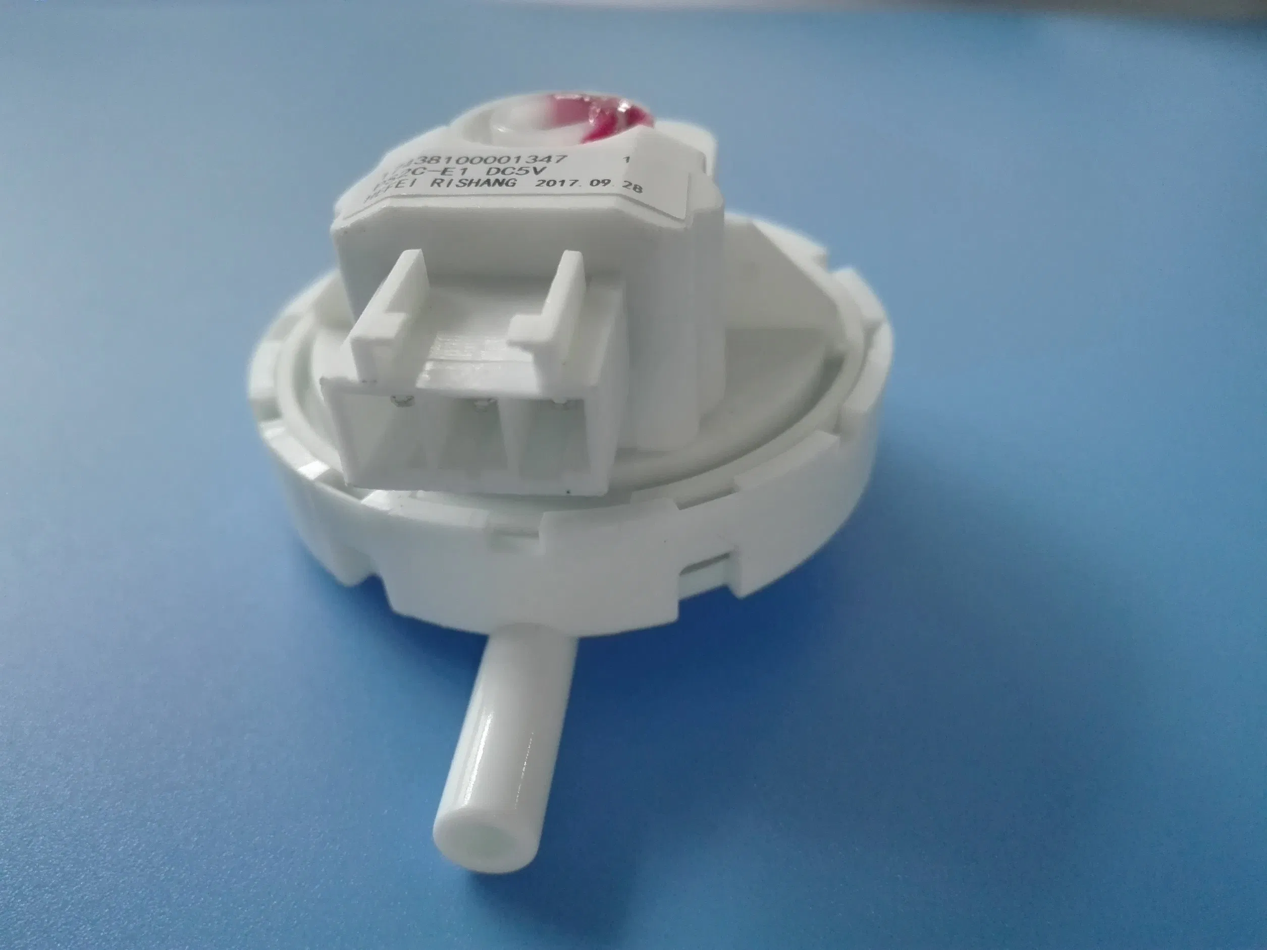 PS2c-E1 White Color Electronic Water Level Pressure Sensor for Midea Little Swan Front Load Washing Machine