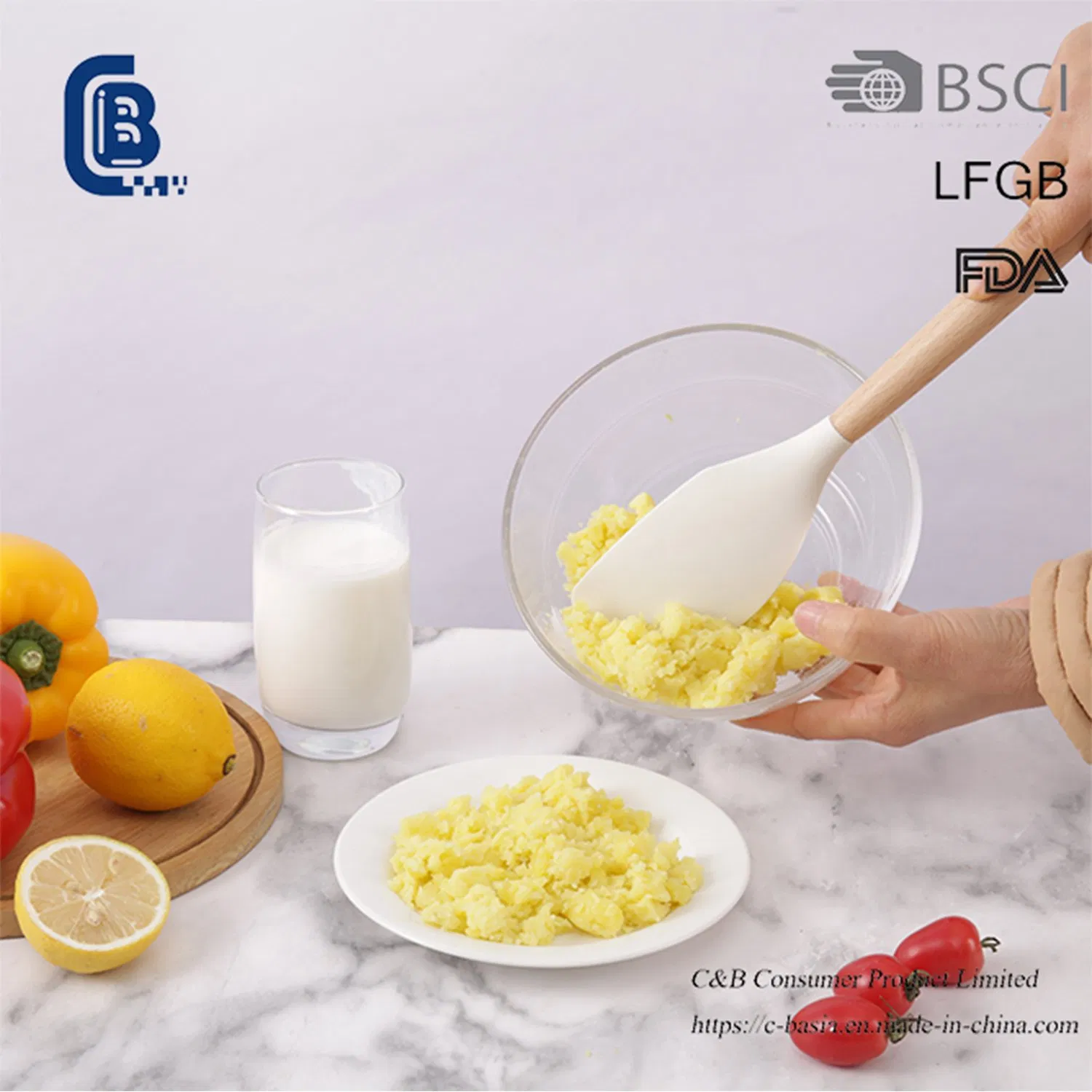 Набор кухонных принадлежностей из 12 предметов с деревянными ручками