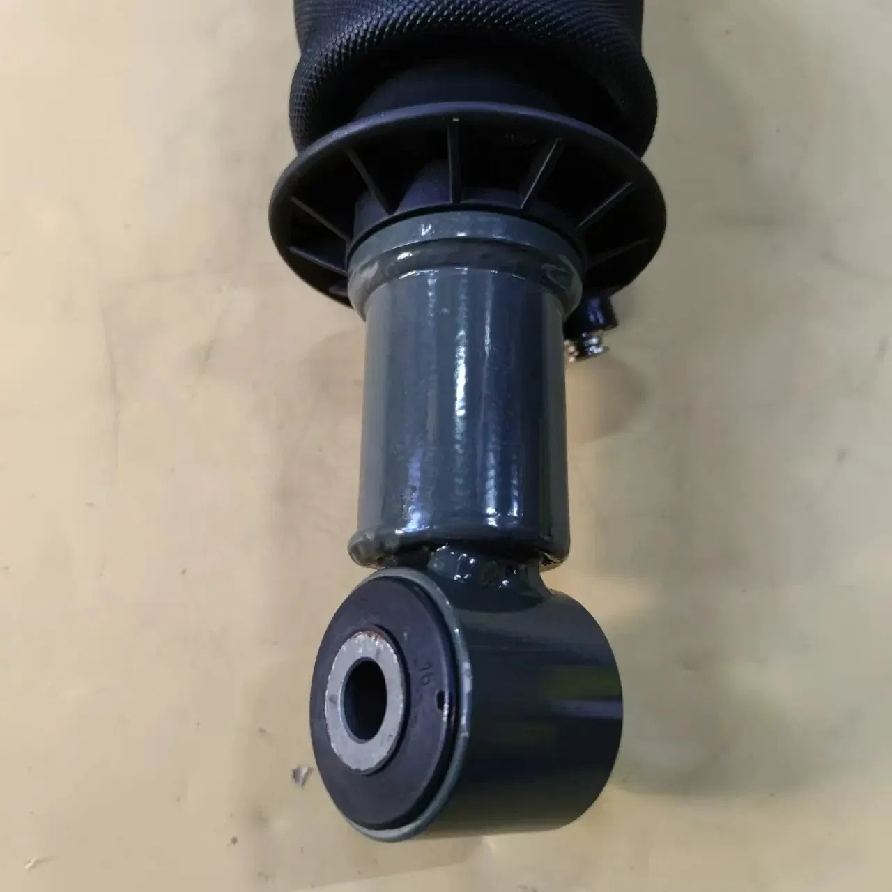 Cab Front Suspension Air Spring Shock Absorber Assembly for C7H Wide Body