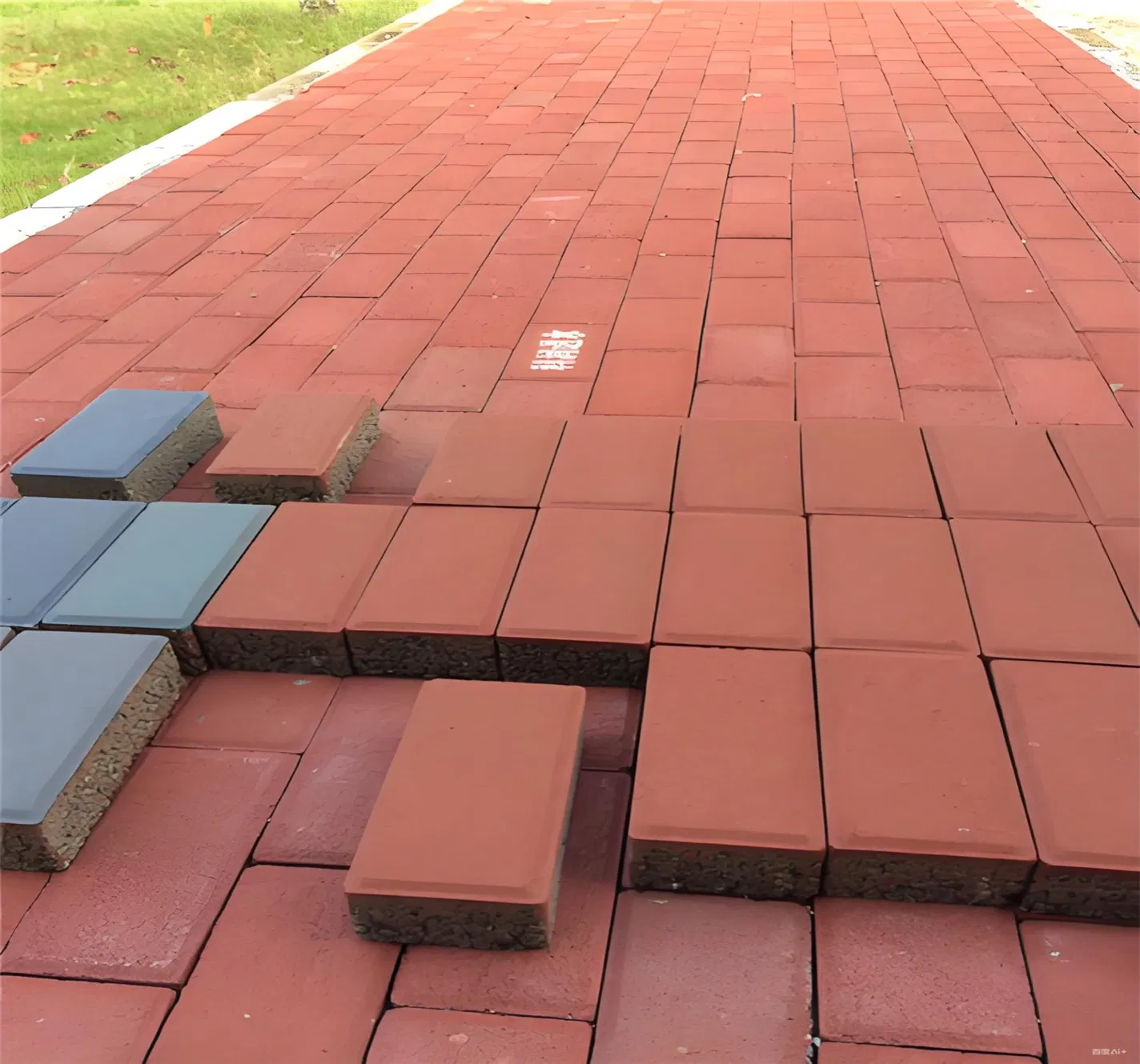 Excellent New Design Anti-Slip Water Permeable Ceramic Brick High Compressive Strength