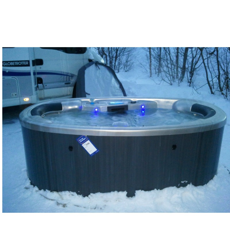 Овальная мини-джакузи для одного человека