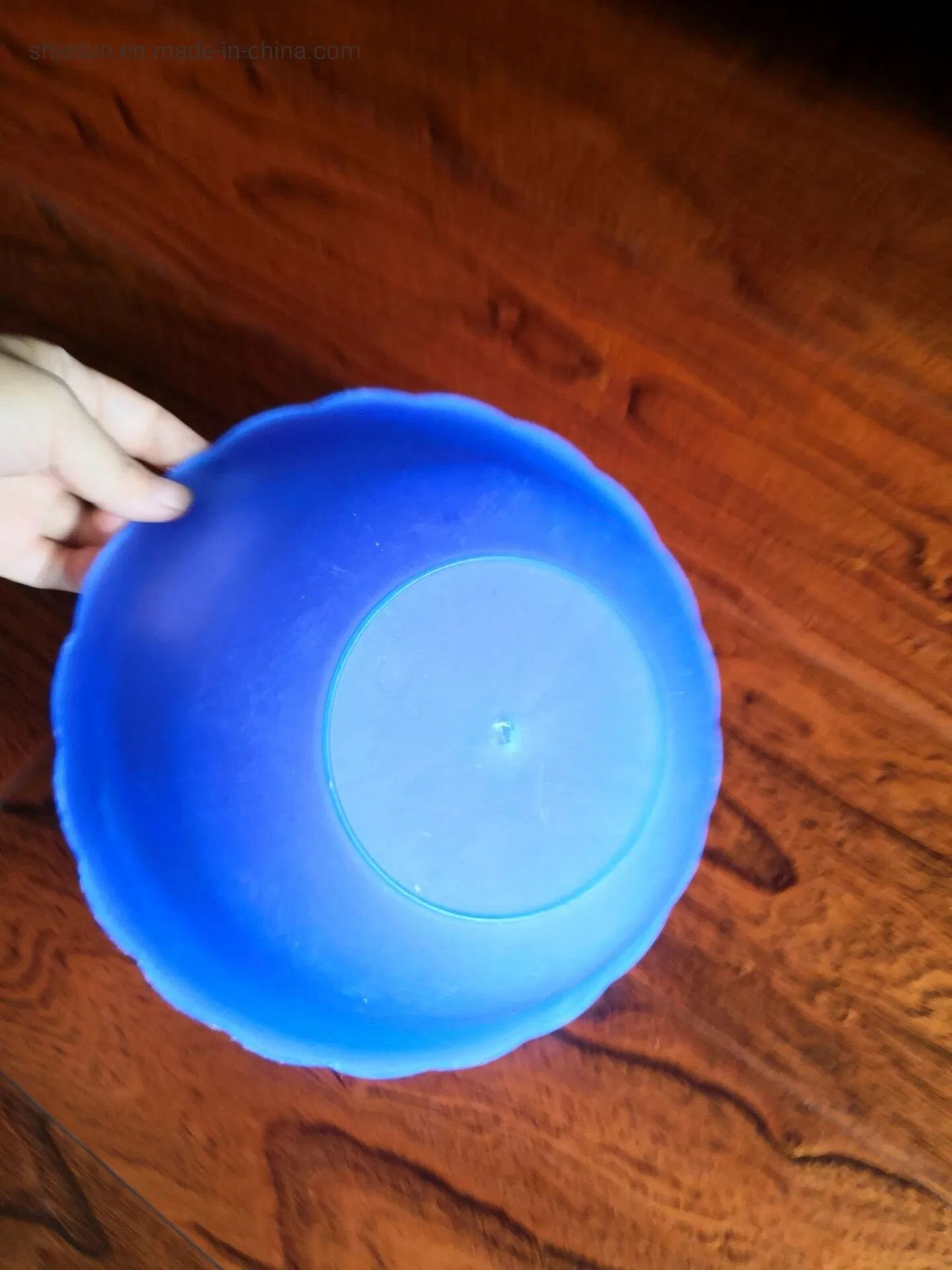 Customized Plastic Moulding Mini Dustbin on Desk/Table by Injection Mould Tool