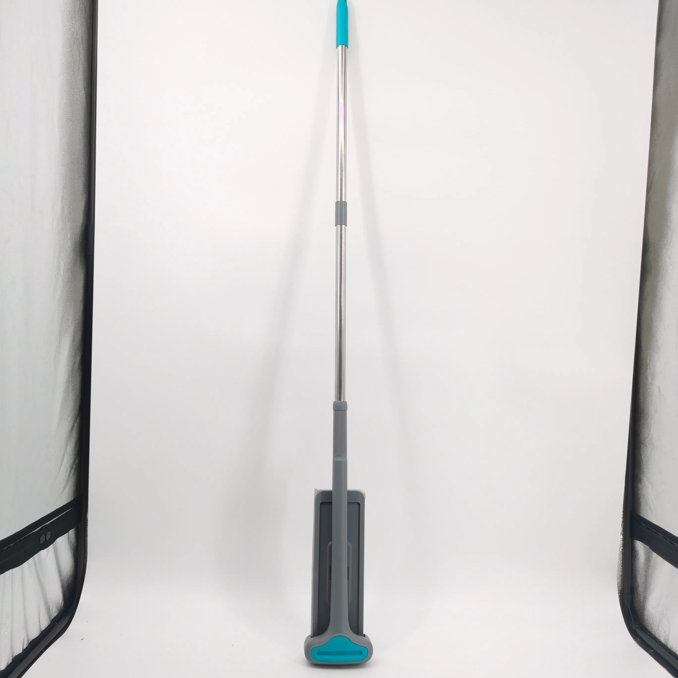 Hot Selling Hands Free Microfiber Squeezing Flat Mop Magic Self Wringing Floor Mop with Wringer