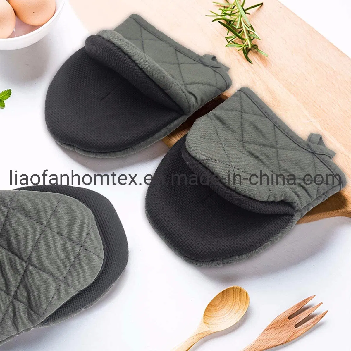 Black Neoprene Mini Oven Mitts, Heat Resistant to 400 Degree, Small Half Oven Gloves Solid Color with Hanging Loop