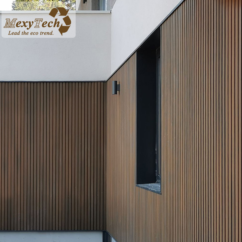 Outdoor Fireproof Co-Extrusion Slatted WPC Composite Wall Cladding