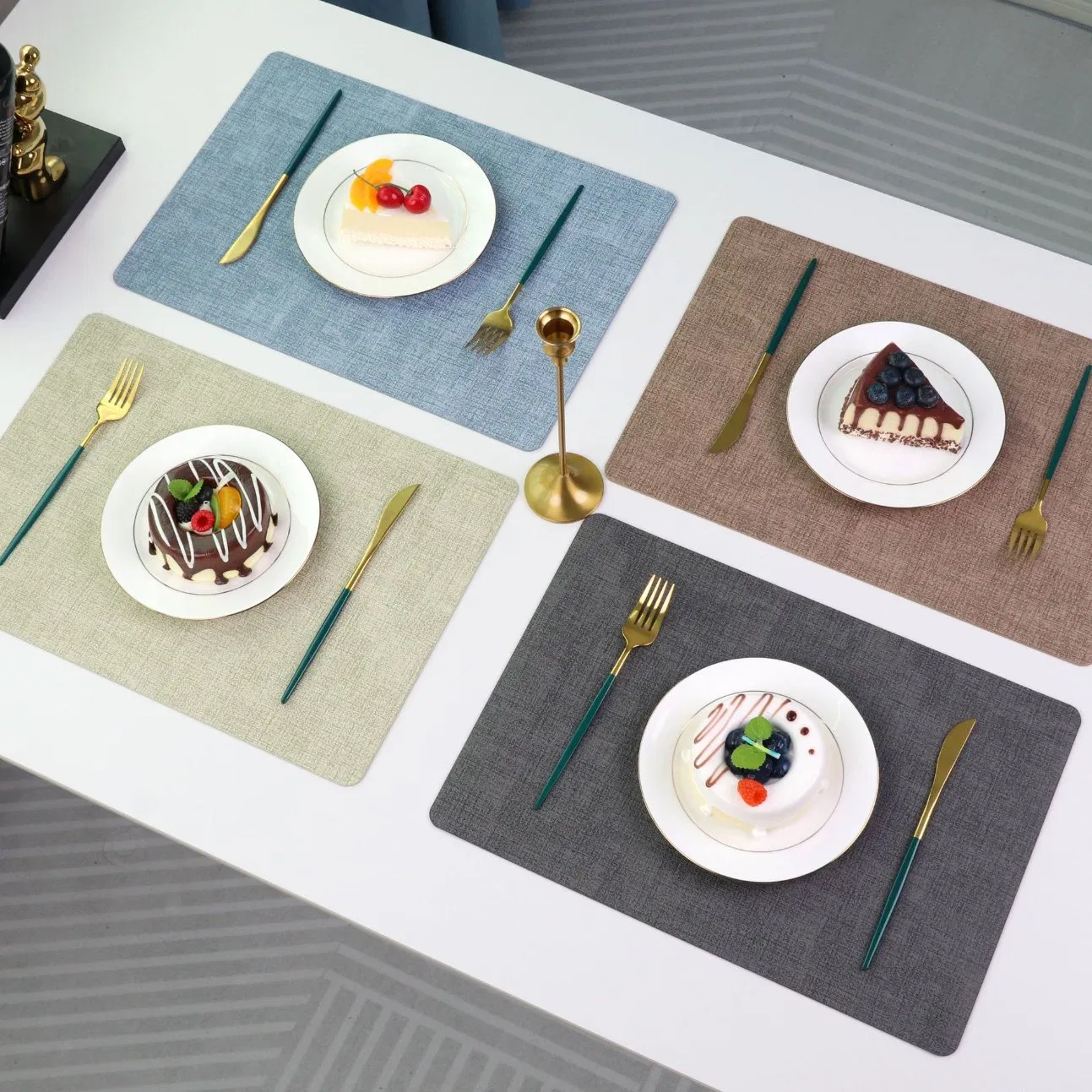 Extra Large Custom Printed OEM Silicone Kitchen Placemats Christmas Waterproof Desk Mats Classic Style Dining Placemats