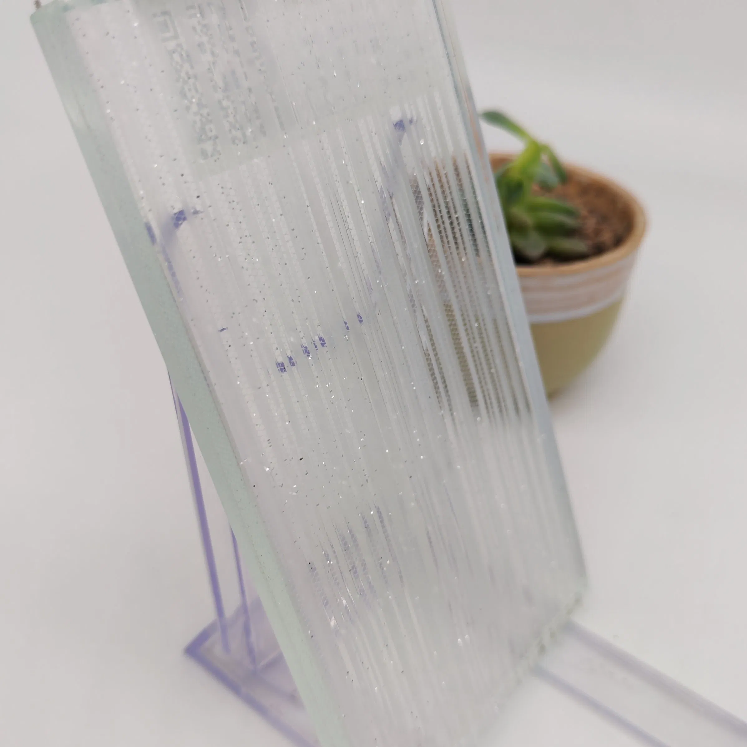 Contemporary Laminated Furniture Glass with Unique Patterns for Interiors