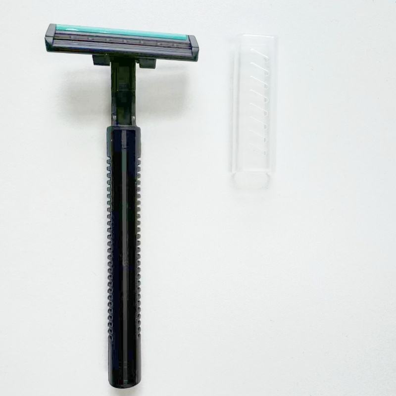Custom Disposable Shaving Kit with Competitive Pricing and Custom Packaging