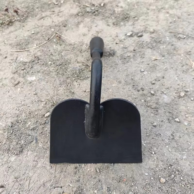 Multipurpose Manganese Steel Small Hoe Home Farm Tool for Soil Loosening Weeding
