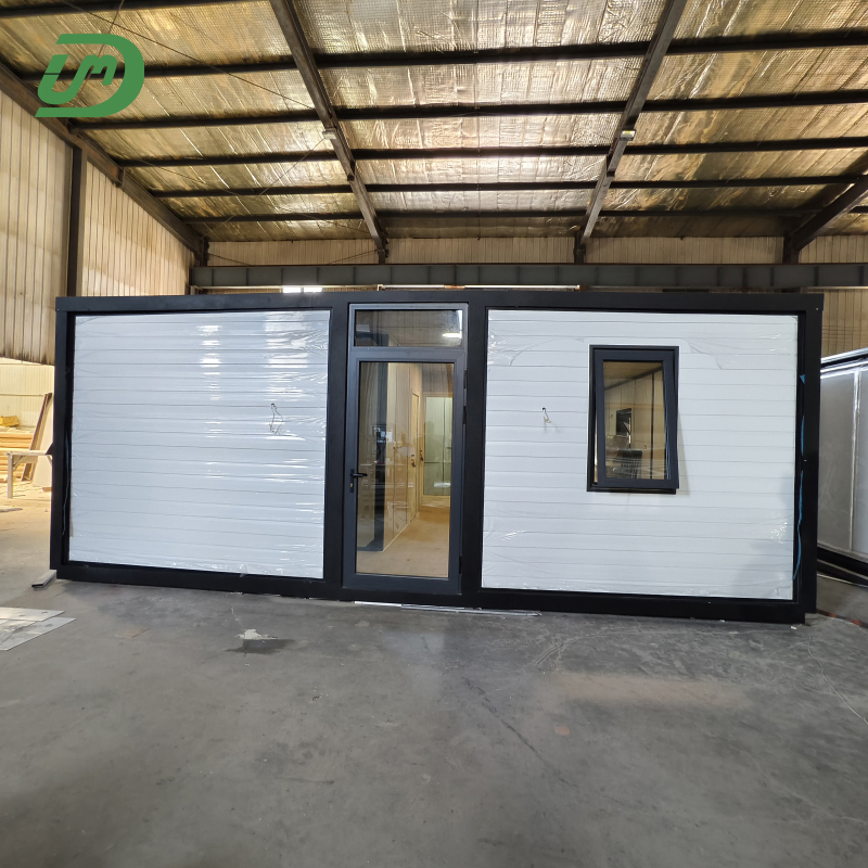 30FT Restaurant Prefab Modular Luxury Container Expandable House Pre Assembled