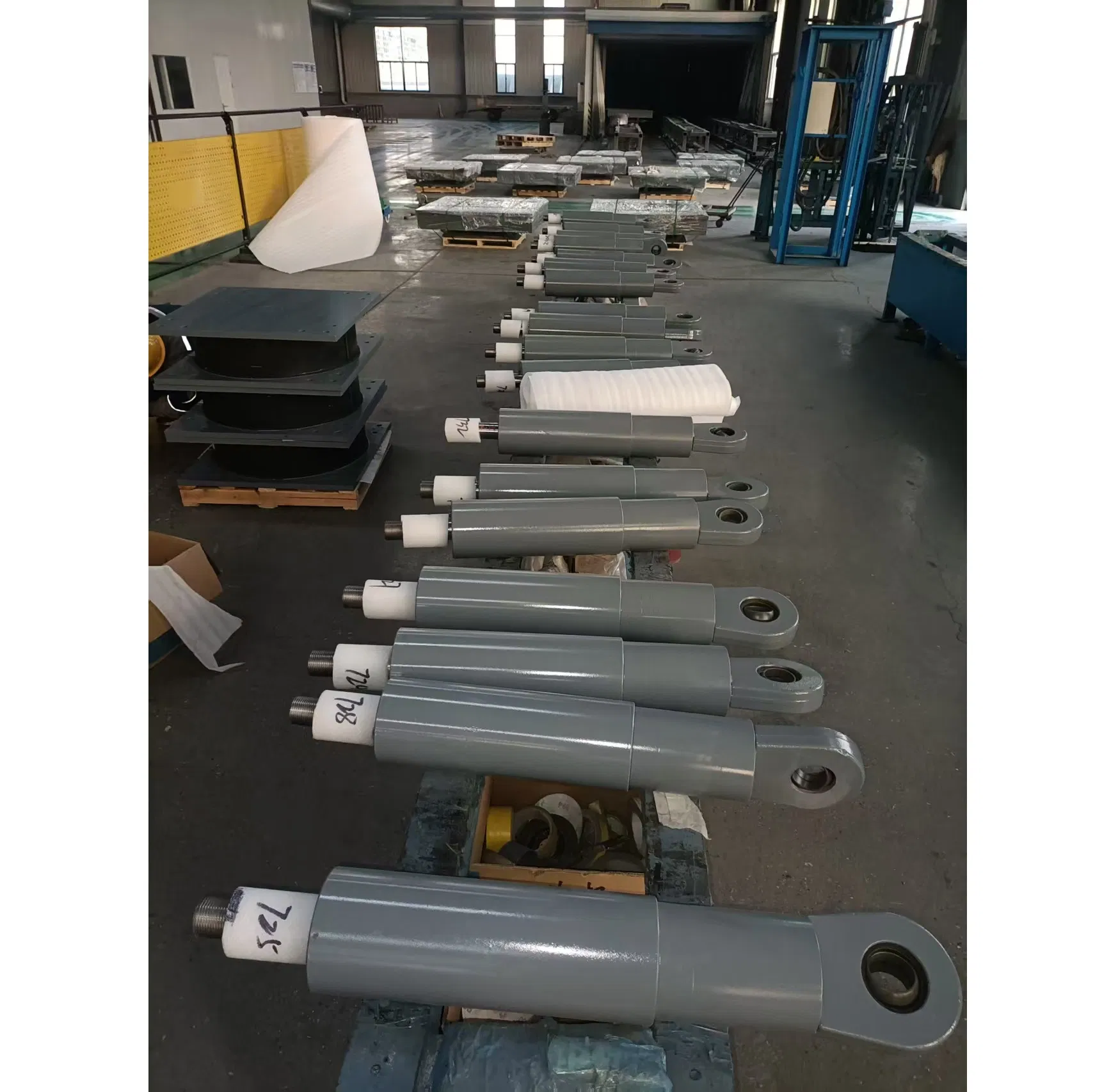 Compatible with Seismic Isloation Bearing Viscous Fluid Damper