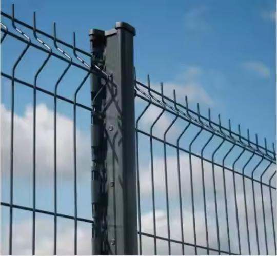 Factory Price High Security Fence PVC Welded Mesh Panel Peach Post Garden Fence Curved Panel 3D Fence